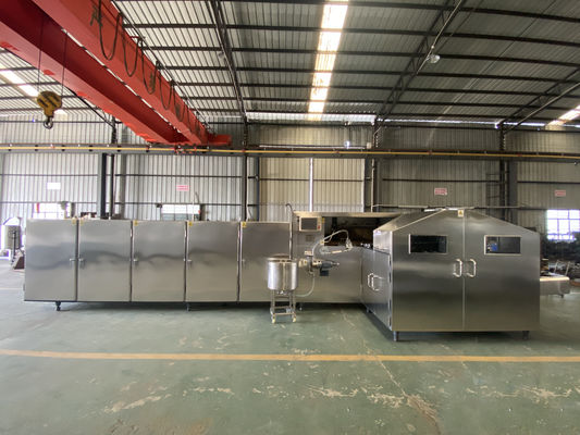 سعر جيد 3800pcs / H 3.37kw خط إنتاج مخروط الآيس كريم التجاري الانترنت